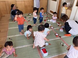 室内あそびと園庭あそび